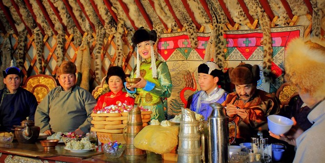 Tsagaan Sar là lễ đón Tết Âm lịch của người nước nào?