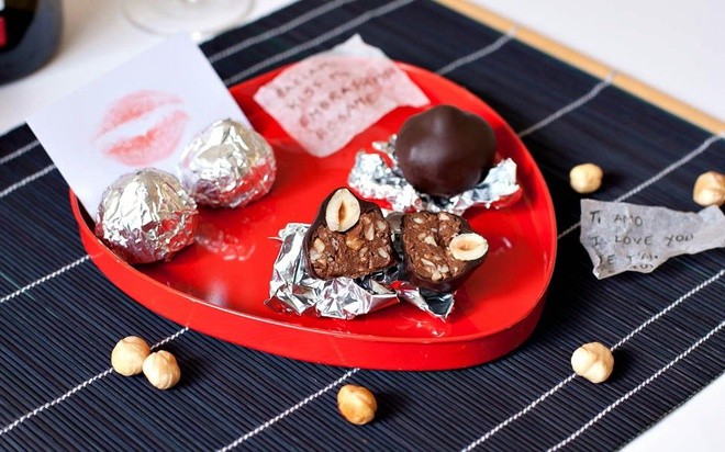 Chocolate trở thành quà tặng trong ngày Valentine bắt đầu từ năm nào?
