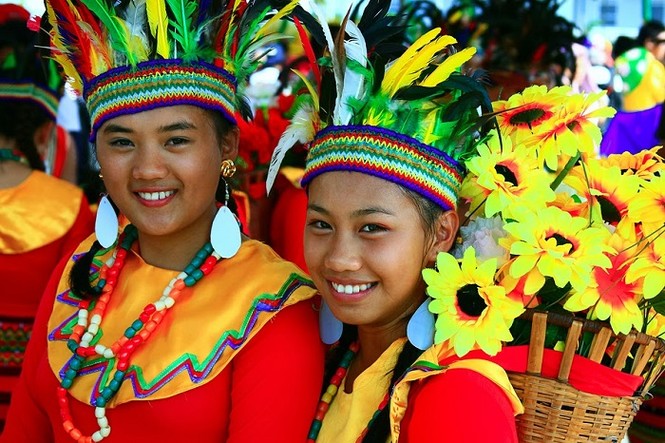 Có bao nhiêu ngôn ngữ riêng lẻ tại Philippines?