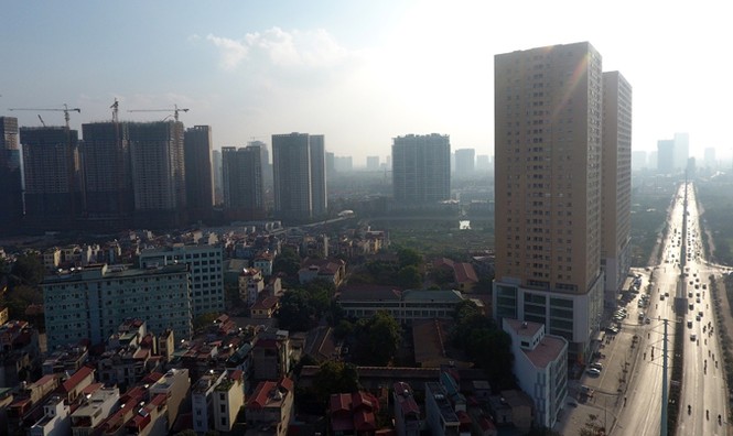 Đường Tố Hữu (Lê Văn Lương kéo dài): 2,7 km 'nhồi' 40 cao ốc! - ảnh 1