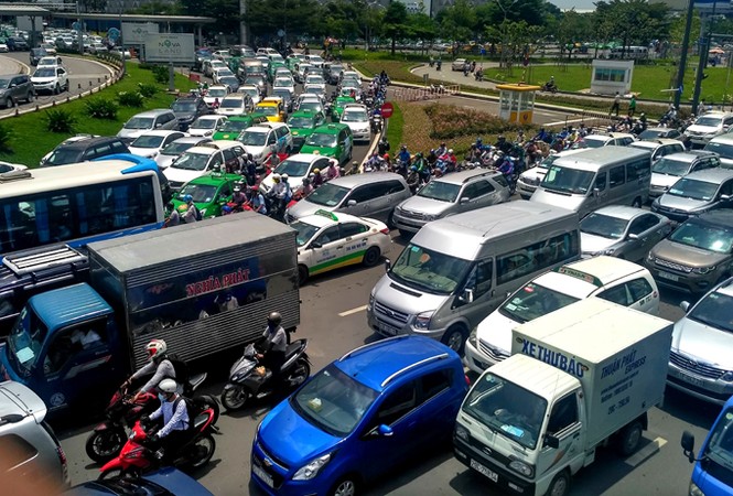 Phí “đè” ô tô vào trung tâm Sài Gòn: Vành đai trạm thu phí - ảnh 2