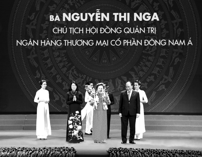 Chủ tịch HĐQT SeABank và Tập đoàn BRG được Diễn đàn Kiến thức thế giới vinh danh - ảnh 1