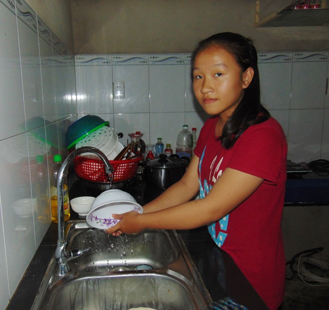 Đọt chuối non trong nghịch cảnh - ảnh 2
