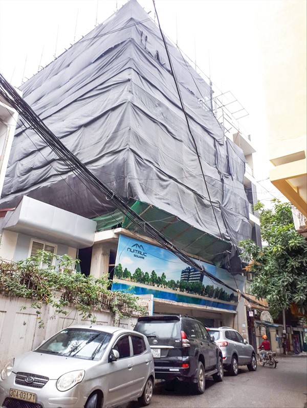 Loạn thị trường bán nhà trên giấy Loạn thị trường bán nhà trên giấy
