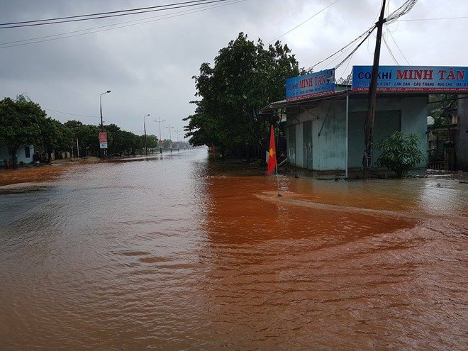 Quảng Nam: Đường ngập, nhiều nhà dân bị tốc mái - ảnh 5
