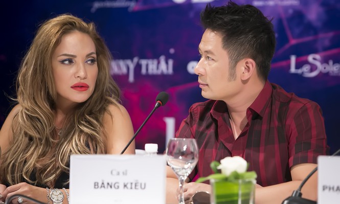 Danh ca Thanh Hà 'xin phép' Trấn Thành hát ca khúc hit của Hari Won - ảnh 7