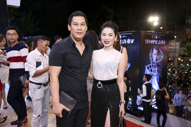 Vợ chồng Thu Minh bất ngờ 'đột nhập' show diễn của Mr. Đàm - ảnh 8