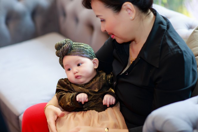 người mẫu hồng quế - ảnh 4