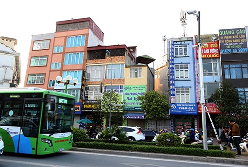 Hà Nội lắp loa tuyên truyền giao thông trên tuyến buýt nhanh - ảnh 1