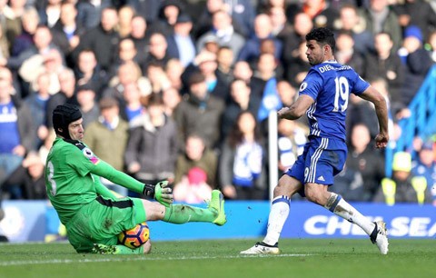 Chelsea đồng ý nâng lương khủng cho 'sát thủ' Diego Costa - ảnh 1