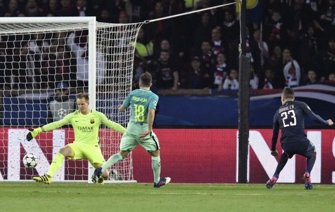 Cận cảnh ngày Valentine ác mộng của Barca - ảnh 7