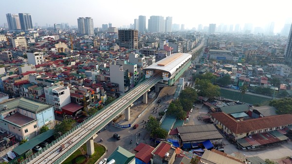Tuyến đường sắt Cát Linh - Hà Đông nhìn từ trên cao - ảnh 4