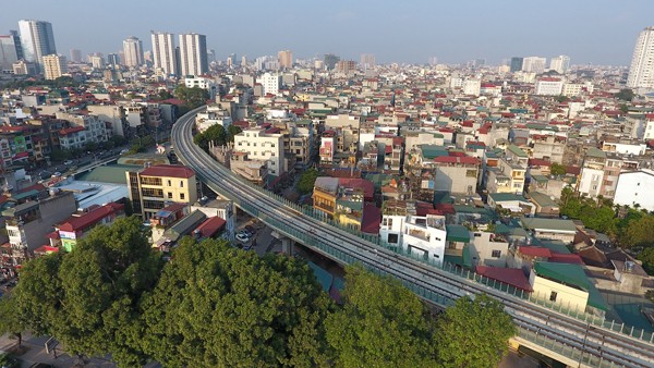 Tuyến đường sắt Cát Linh - Hà Đông nhìn từ trên cao - ảnh 5