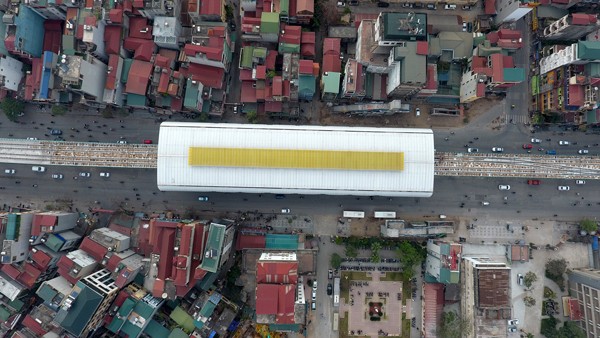 Tuyến đường sắt Cát Linh - Hà Đông nhìn từ trên cao - ảnh 12