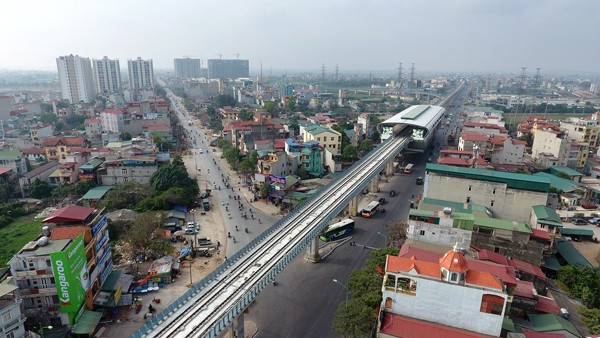 Tuyến đường sắt Cát Linh - Hà Đông nhìn từ trên cao - ảnh 17