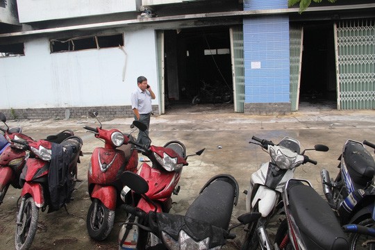 Cháy bãi giữ xe trong ký túc xá, ít nhất 5 sinh viên nhập viện - ảnh 2