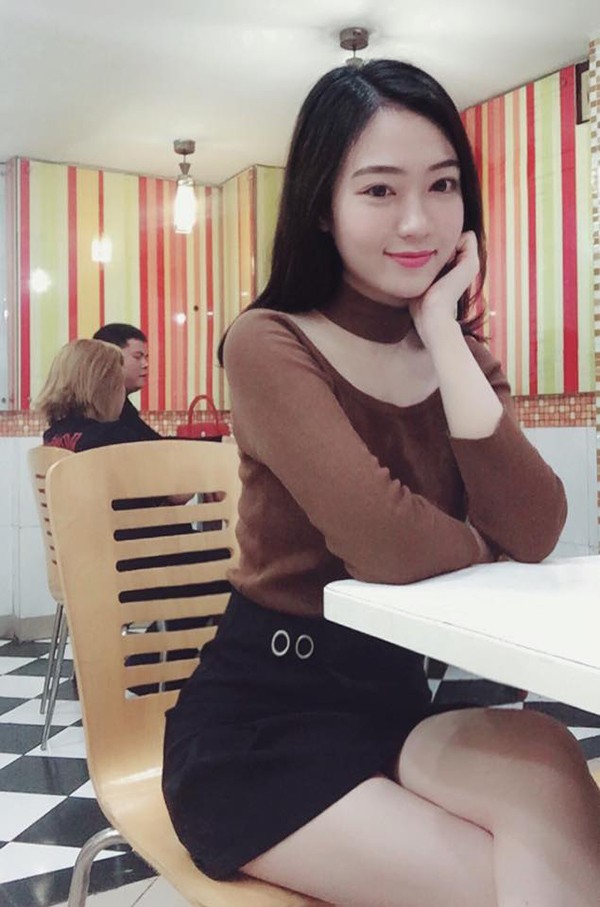 Nữ sinh Quảng Bình học giỏi, xinh đẹp khiến bao chàng trai ngẩn ngơ - ảnh 2