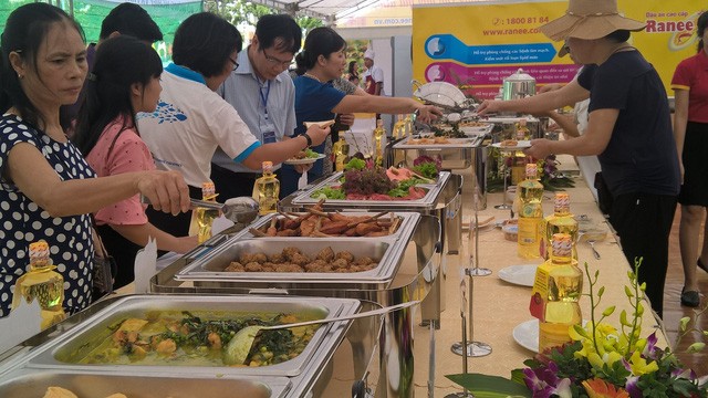 Tập đoàn Sao Mai cùng tôn vinh giá trị con cá tra - ảnh 1