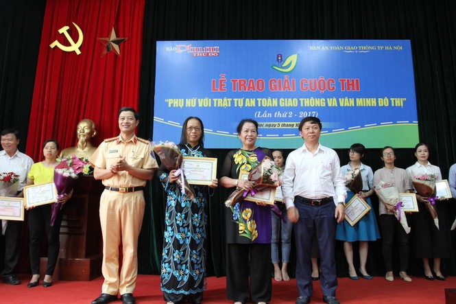 'Tâm thư' về 141 đoạt giải Nhất cuộc thi viết của báo Phụ nữ Thủ đô - ảnh 2