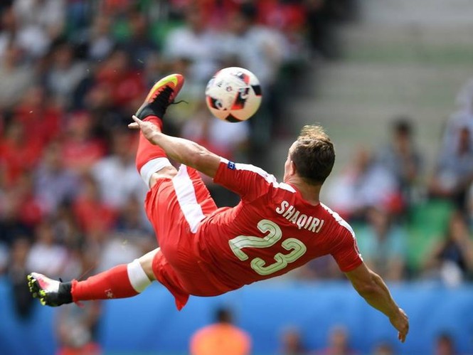 Chiêm ngưỡng 10 siêu phẩm bàn thắng ở EURO 2016 - ảnh 1