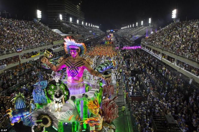 Nóng bỏng lễ hội Rio Carnival ở Brazil - ảnh 13