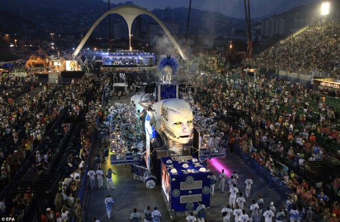 Nóng bỏng lễ hội Rio Carnival ở Brazil - ảnh 5