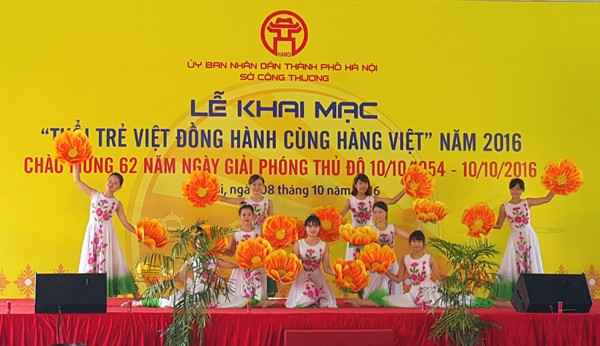Khai mạc sự kiện “Tuổi trẻ Việt Đồng hành cùng hàng Việt” - ảnh 2
