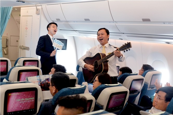 “Siêu máy bay” Airbus A350 của Vietnam Airlines cán mốc 8.000 chặng bay - ảnh 3