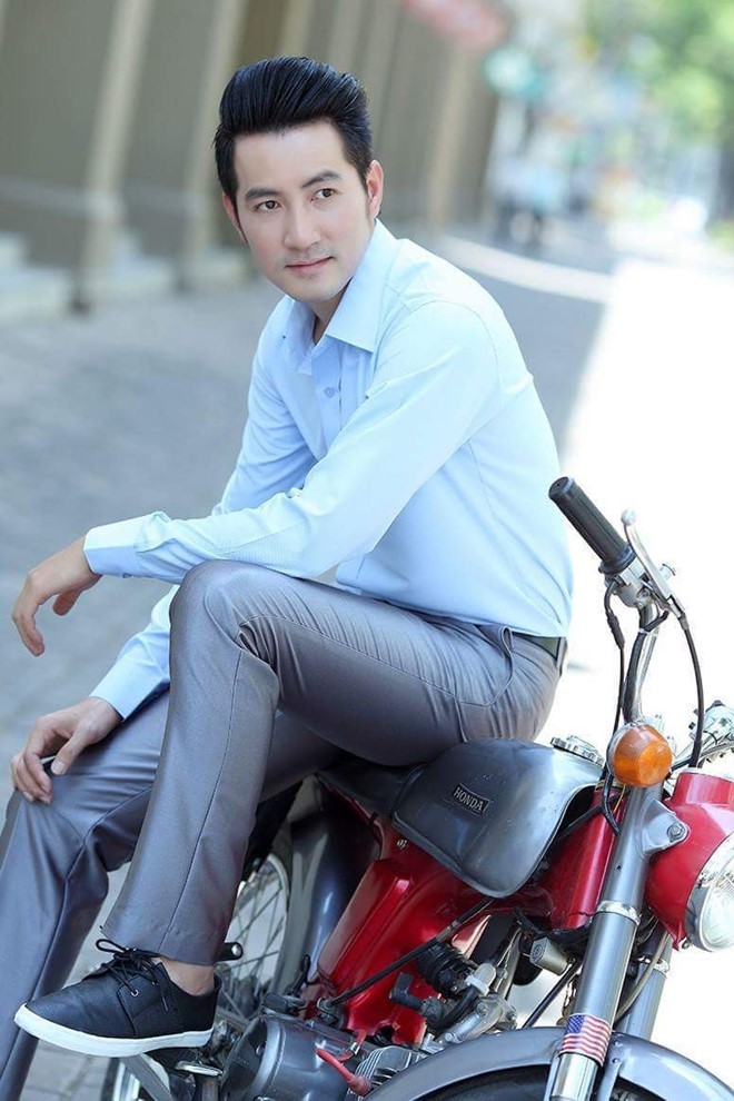 Ca sĩ Phi Hùng tiết lộ lí do chưa kết hôn - ảnh 4