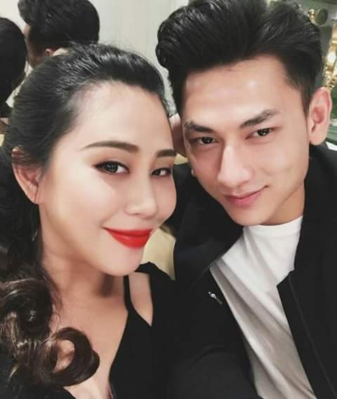 Vợ nghệ sĩ Hán Văn Tình bán nước hoa quả mưu sinh - ảnh 4