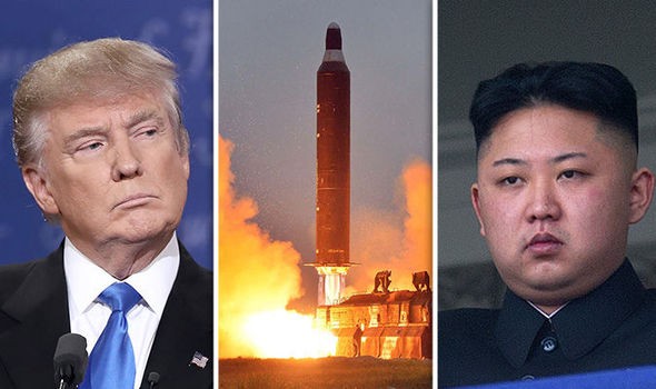 Truyền thông Nga: Ông Trump nguy hiểm hơn Kim Jong-un - ảnh 1