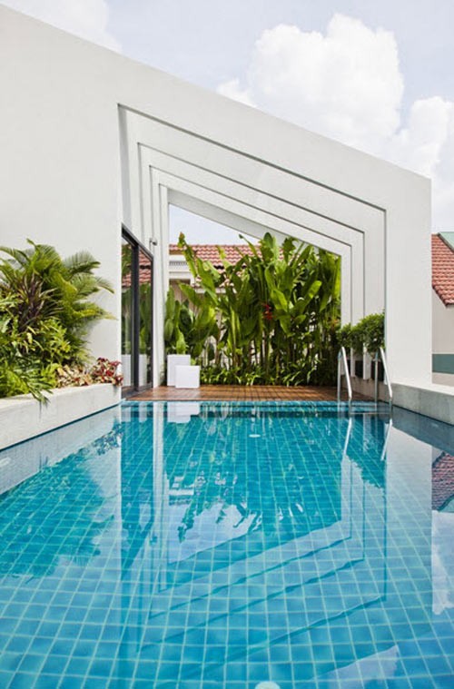 Bể bơi trên nóc nhà 3 tầng của nhà giàu Sài Gòn - ảnh 3