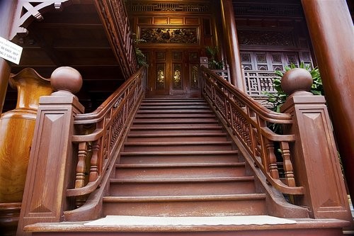 Cận cảnh ngôi nhà gỗ lim có giá 200 tỷ của đại gia Điện Biên - ảnh 6