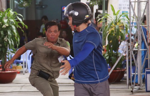 Trinh sát lê chân gãy, bám theo đường dây ma tuý Văn Kính Dương - ảnh 1