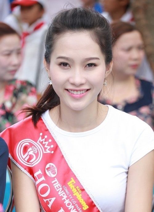 Hoa hậu Đặng Thu Thảo: Cổ tích giữa đời thực - ảnh 2