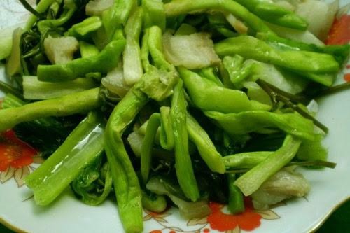Ruột cá, bèo tây: Đặc sản Hà thành thời ăn gì cũng ngán - ảnh 3