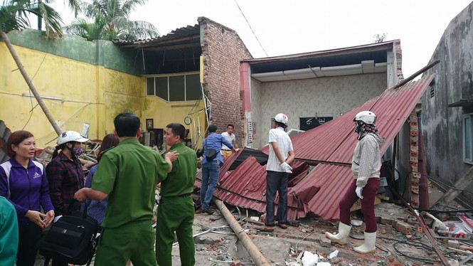 BẢN TIN ATGT: Hai vợ chồng gặp nạn khi đi mời đám cưới - ảnh 2