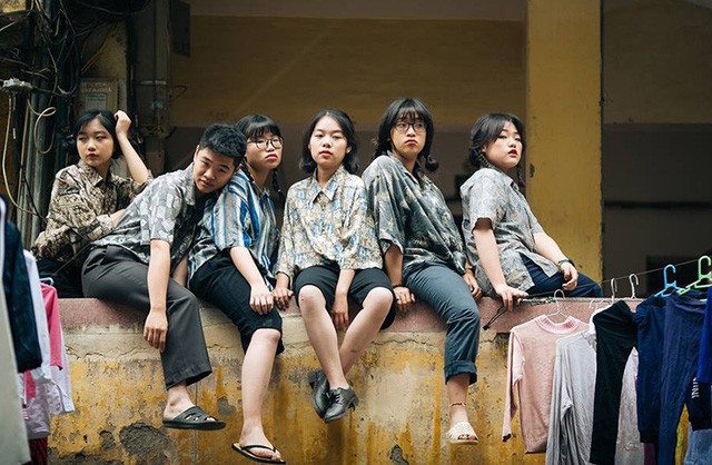 Thú vị bộ ảnh kỷ yếu mang phong cách thời bao cấp của teen Hà Nội - ảnh 14