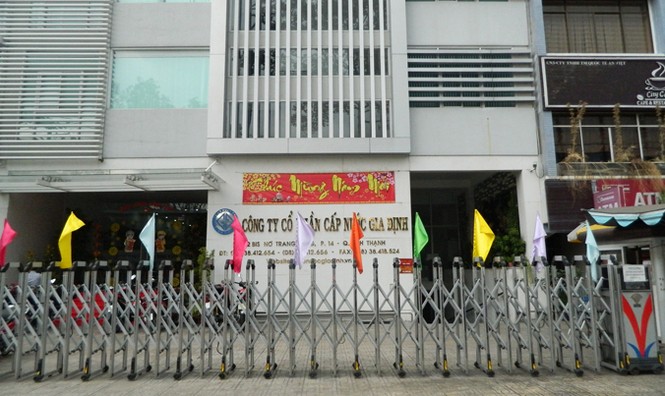 Công sở vắng hoe trong ngày làm việc đầu năm - ảnh 6