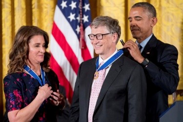 Bill Gates có thể trở thành tỷ phú có nghìn tỷ USD đầu tiên - ảnh 1
