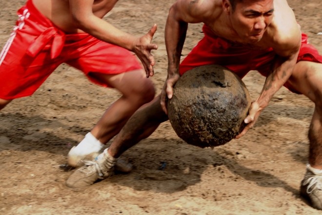 Trai tráng Hải Phòng đua sức trong lễ hội vật cầu - ảnh 11
