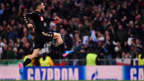 Ronaldo im tiếng, Real vẫn dễ dàng bắt nạt Napoli - ảnh 1