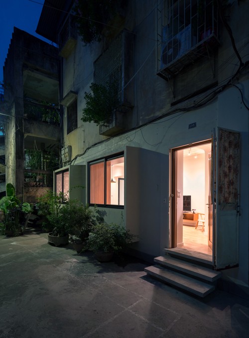 Nhà ống 70m2 đẹp ngỡ ngàng sau cải tạo ở Hà Nội - ảnh 7