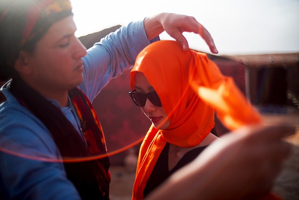 Ca sĩ thuộc Top Forbes Việt một mình khám phá sa mạc Sahara - ảnh 2