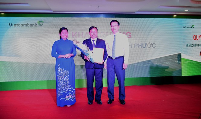 Vietcombank khai trương chi nhánh Bình Phước - ảnh 1