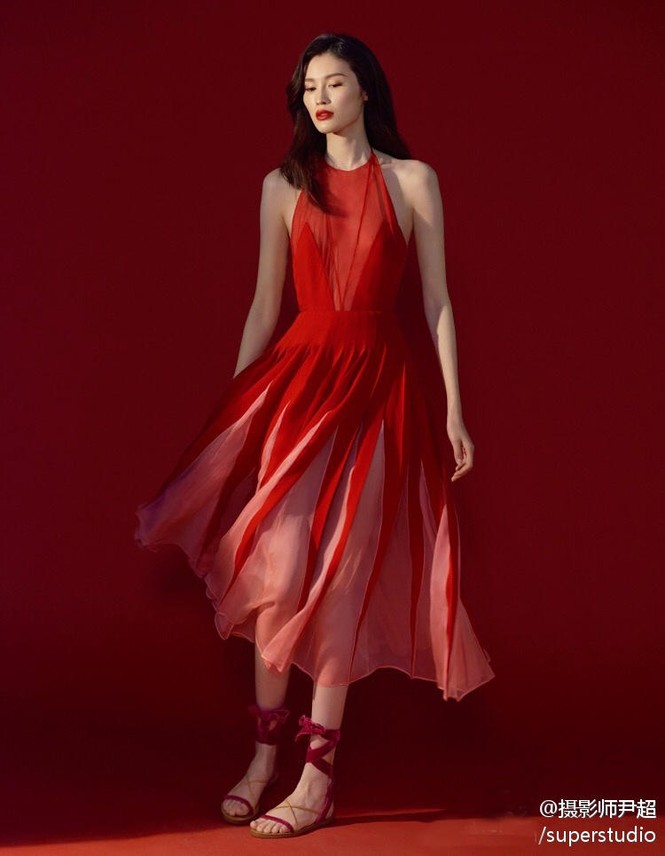 người mẫu,trình diễn,Victoria’s Secret,gương mặt,chân dài,Hề Mộng Dao, Ming Xi, Sui He, Hà Tuệ,cá tính,show - ảnh 7