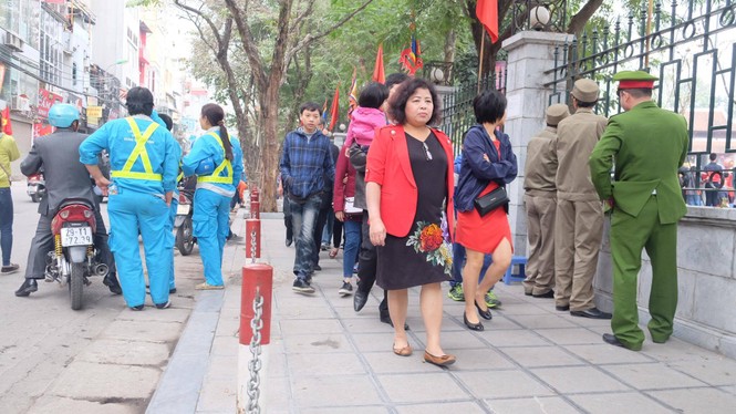 gửi xe lễ hội, gửi xe chặt chém, hội gò đống đa - ảnh 2