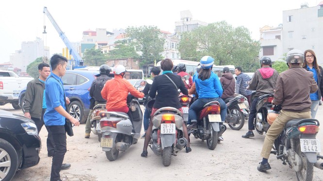 gửi xe lễ hội, gửi xe chặt chém, hội gò đống đa - ảnh 4