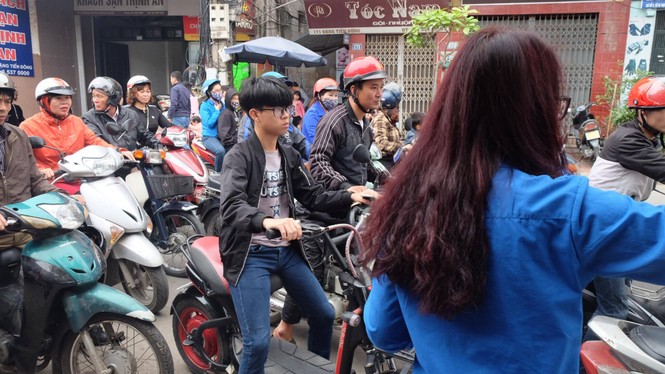 gửi xe lễ hội, gửi xe chặt chém, hội gò đống đa - ảnh 7