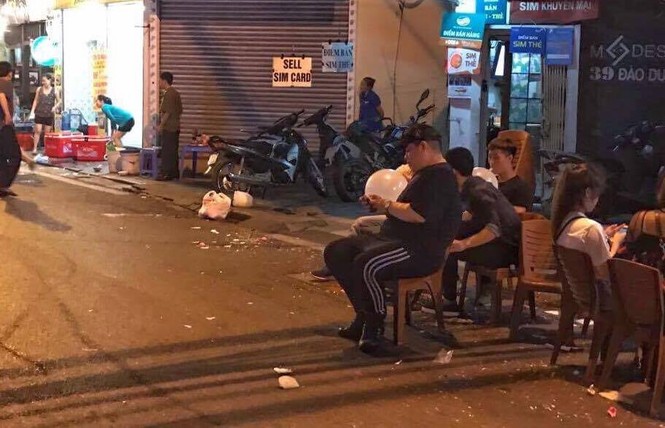 bóng cười, nguy hại, phố cổ, cấm bóng cười, học sinh không hút bóng cười - ảnh 7
